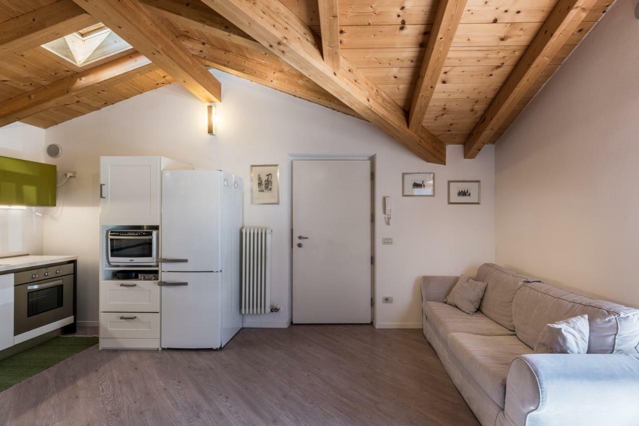 Mansarda Di Alex E Nataly Apartman Calceranica al Lago Kültér fotó