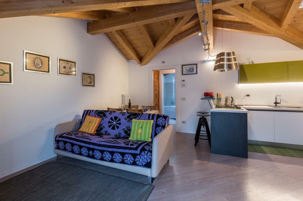 Mansarda Di Alex E Nataly Apartman Calceranica al Lago Kültér fotó