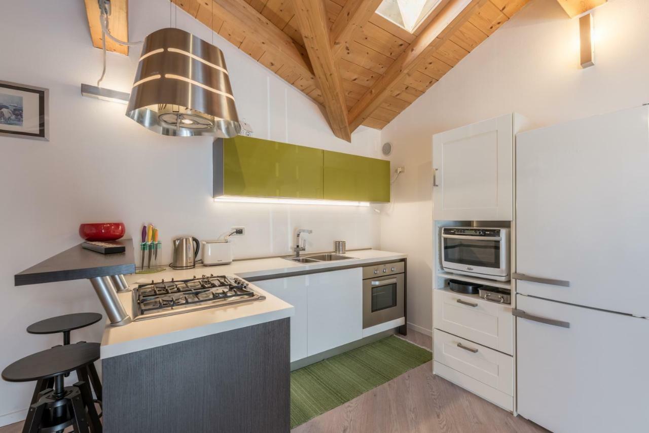 Mansarda Di Alex E Nataly Apartman Calceranica al Lago Kültér fotó